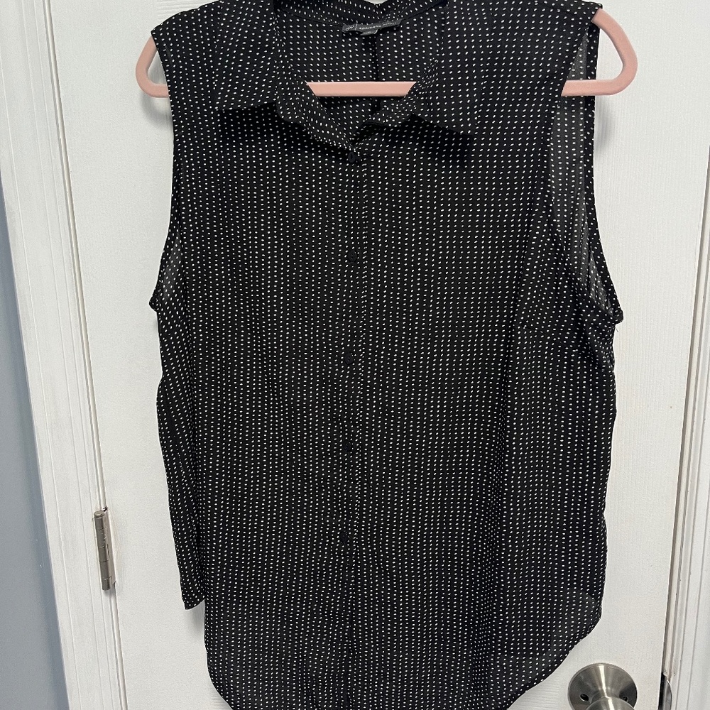 Adrianna papell black sheer button down collar sleeveless top XL Women’s preppy